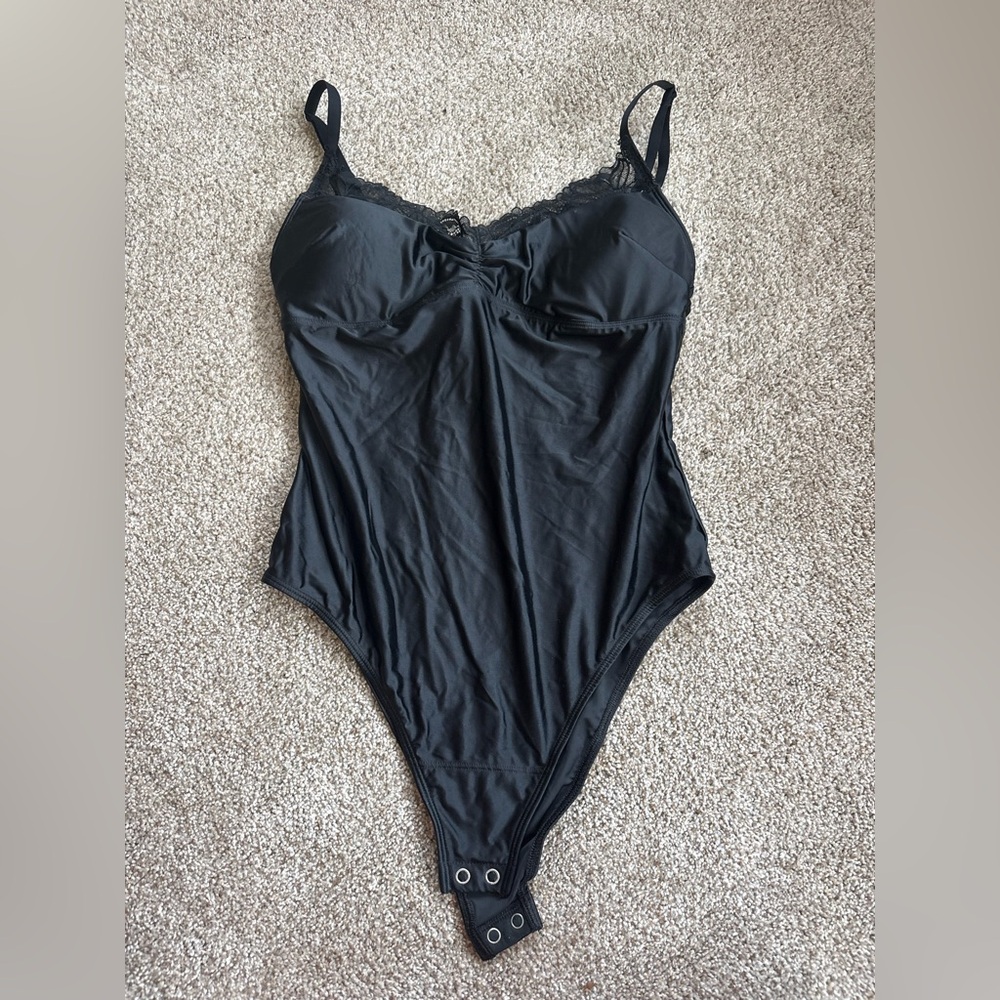 Gilly Hicks lace bodysuit